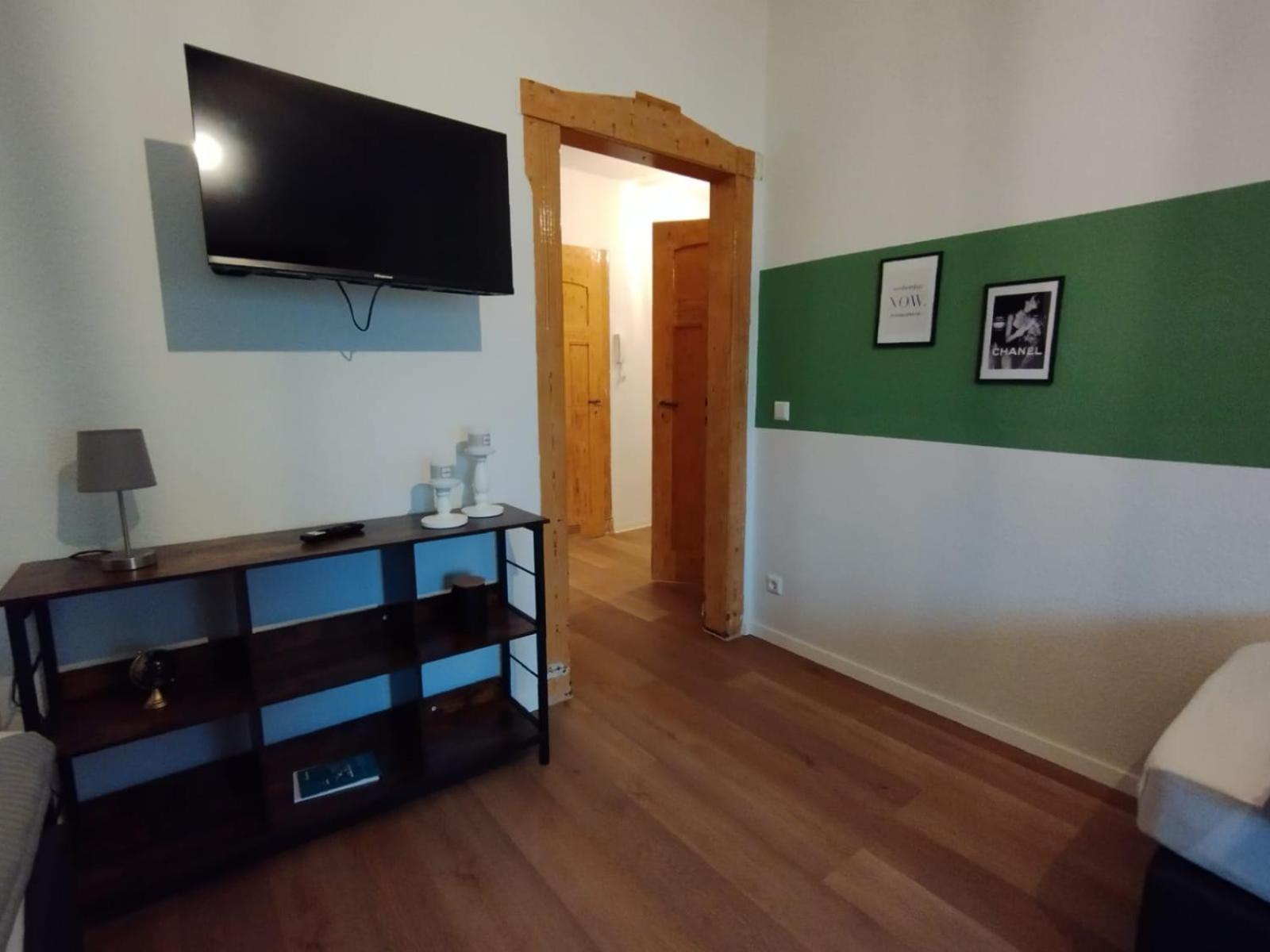 Sali-Homes Boarding Haus Monteur-Wohnungen Balkon Vollkueche Autobahnaehe Markranstaedt Room photo